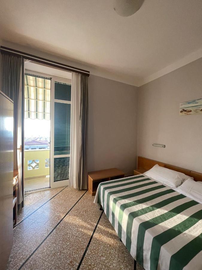 Hotel Valdinievole Camaiore Bagian luar foto