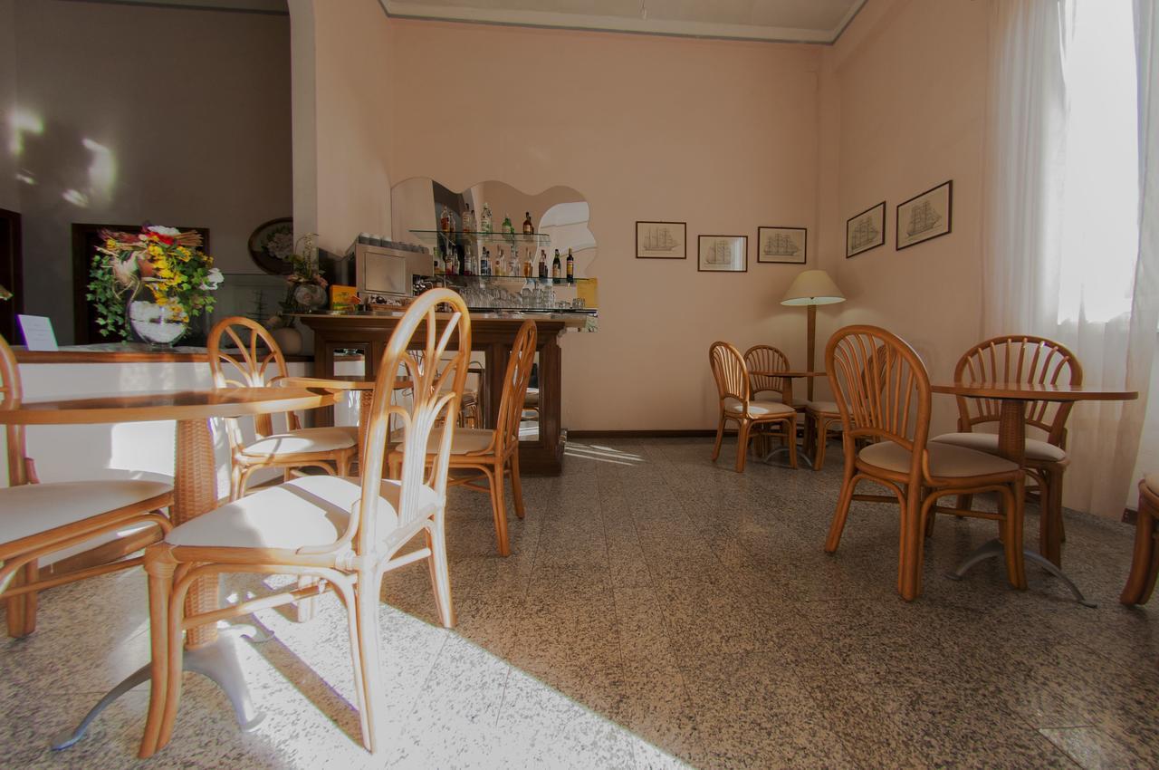 Hotel Valdinievole Camaiore Bagian luar foto