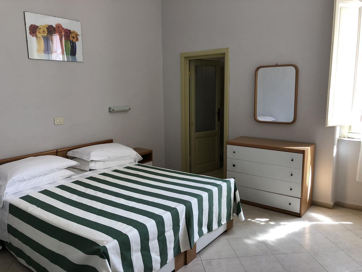 Hotel Valdinievole Camaiore Bagian luar foto